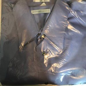 Geoffrey Beene Sateen Dress Shirt Large Neck 16.5, Arm 32/33 Sky blue